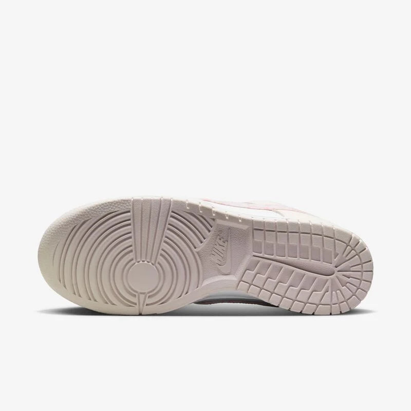 Dunk Low 'Pink Paisley' (W)