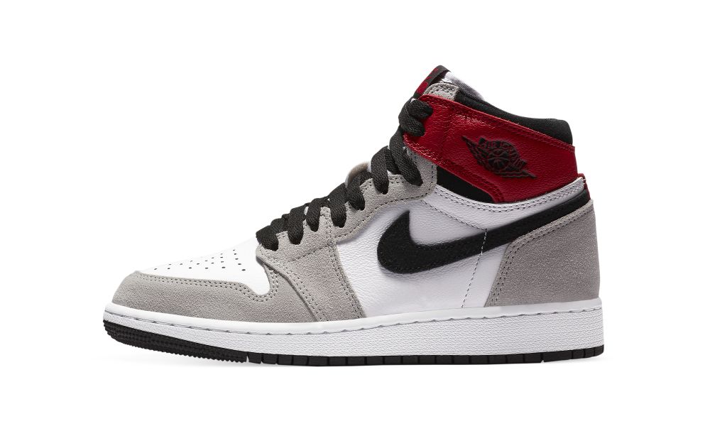 Air Jordan 1 Retro High OG GS “Light Smoke Grey”