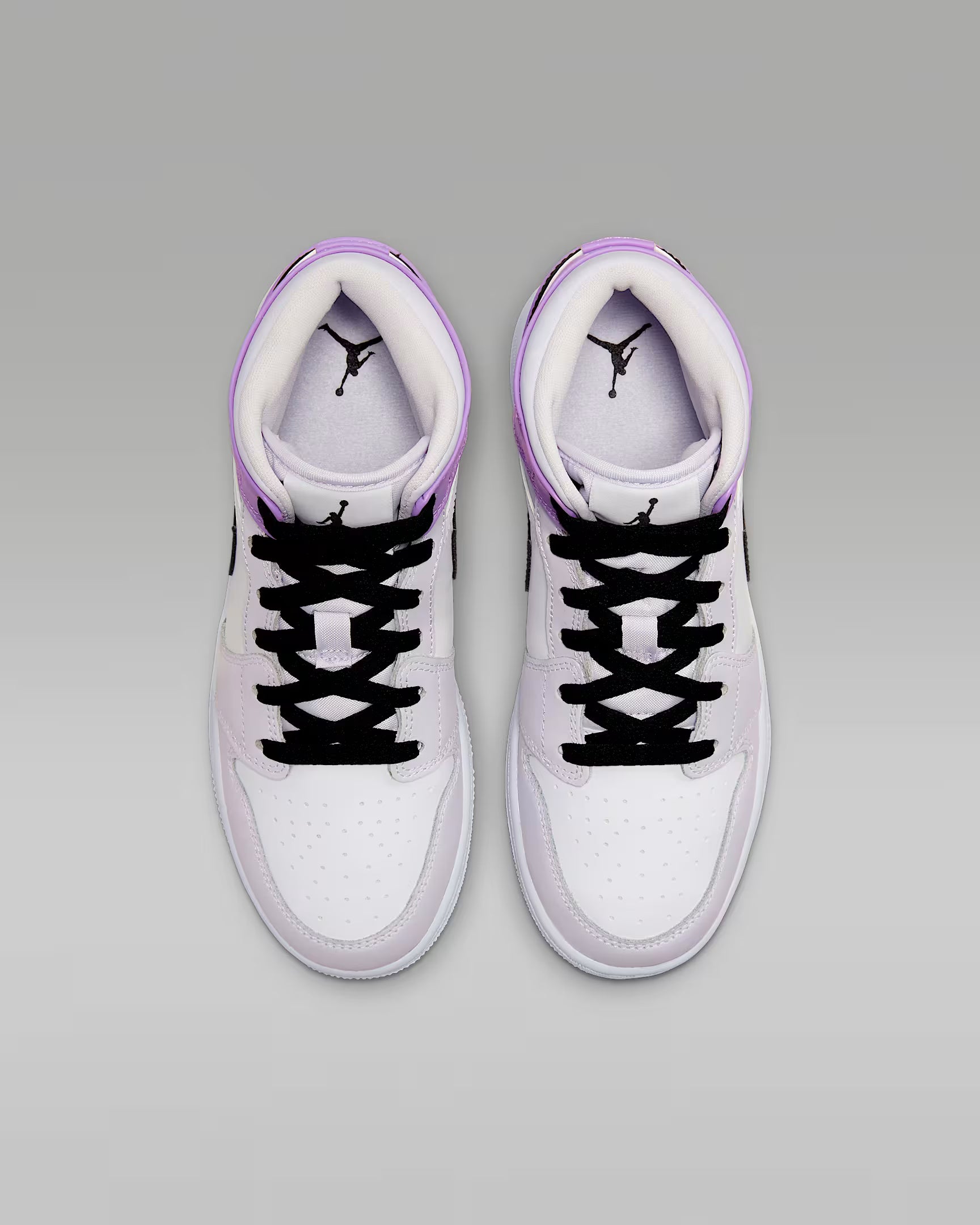 Air Jordan 1 Mid 'Barely Grape' (GS)