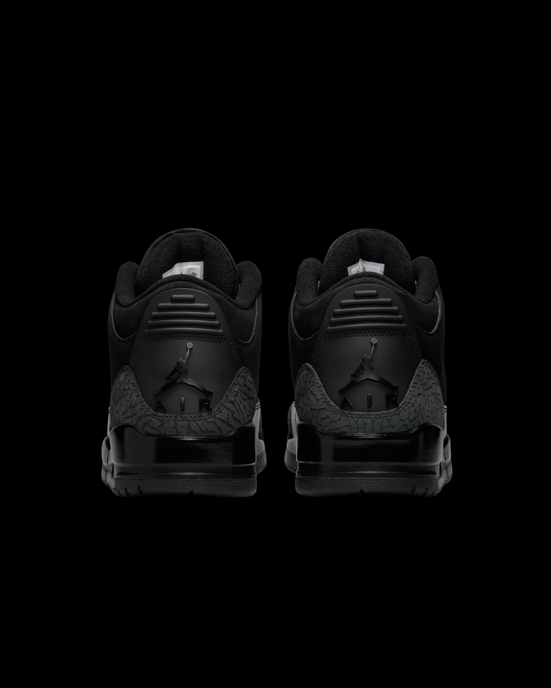 Jordan 3 Black Cat