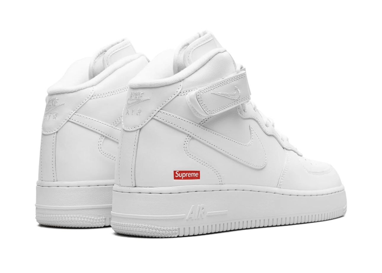 Air Force 1 Mid x Supreme