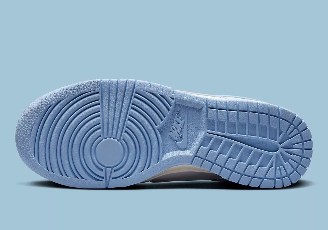 Nike Dunk Low Next Nature 