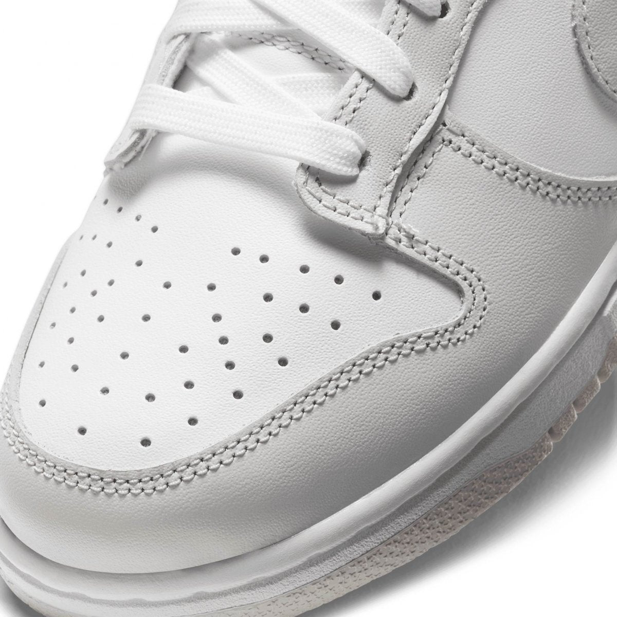 Nike Dunk Low Photon Dust (W)