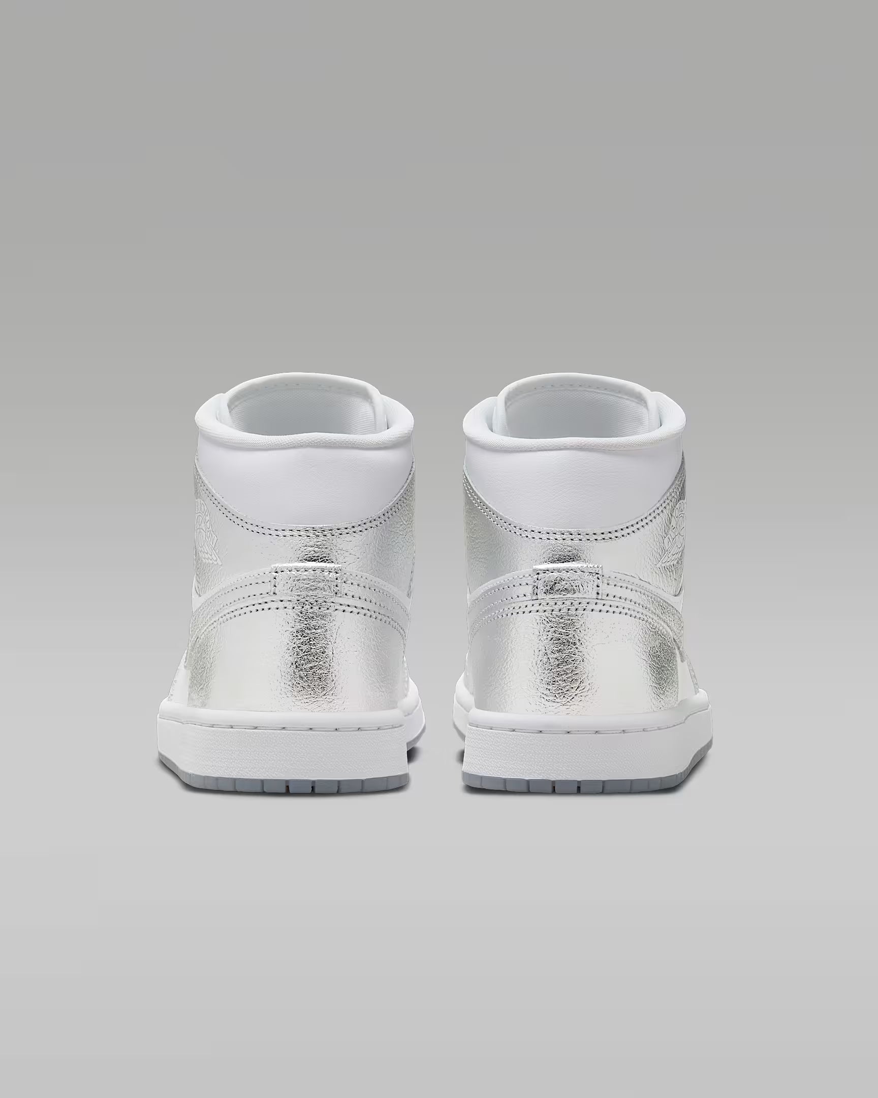 Air Jordan 1 Mid SE Metallic Silver (W)